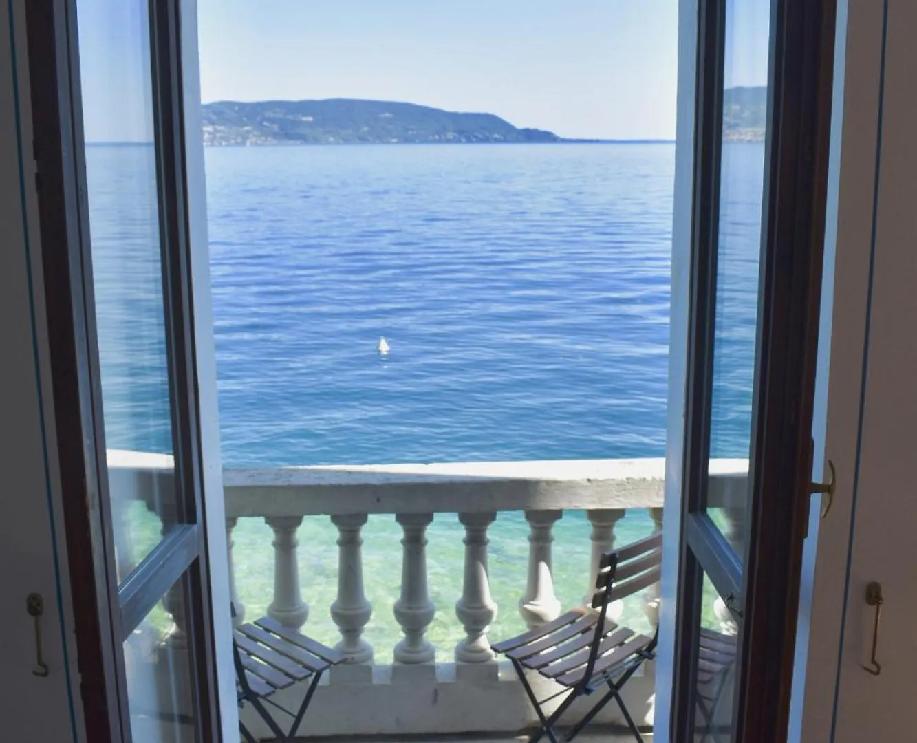 Appartamento Marierose - Theater Home Toscolano-Maderno