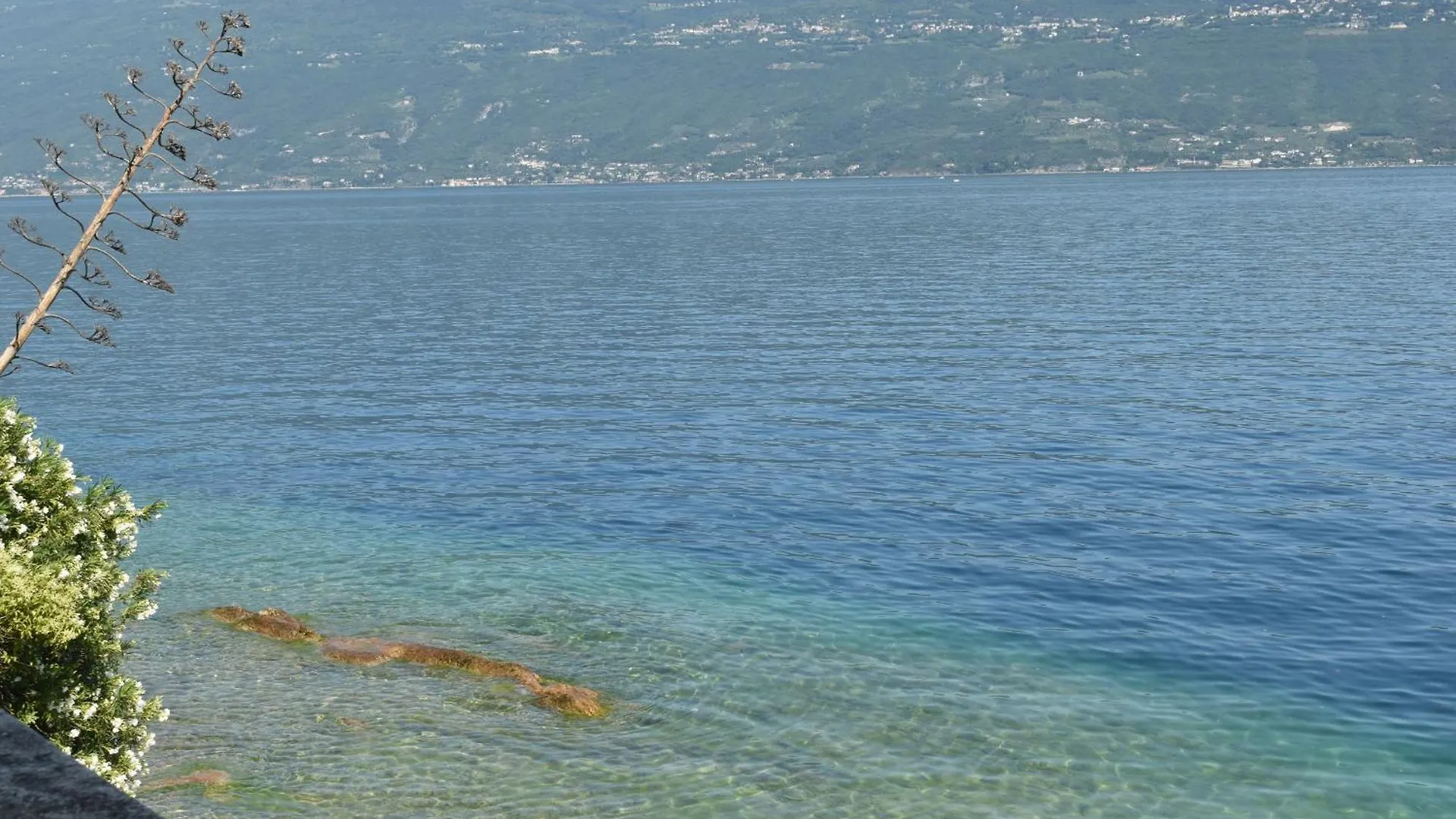 Apartment Appartamento Marierose - Theater Home Toscolano-Maderno Italien
