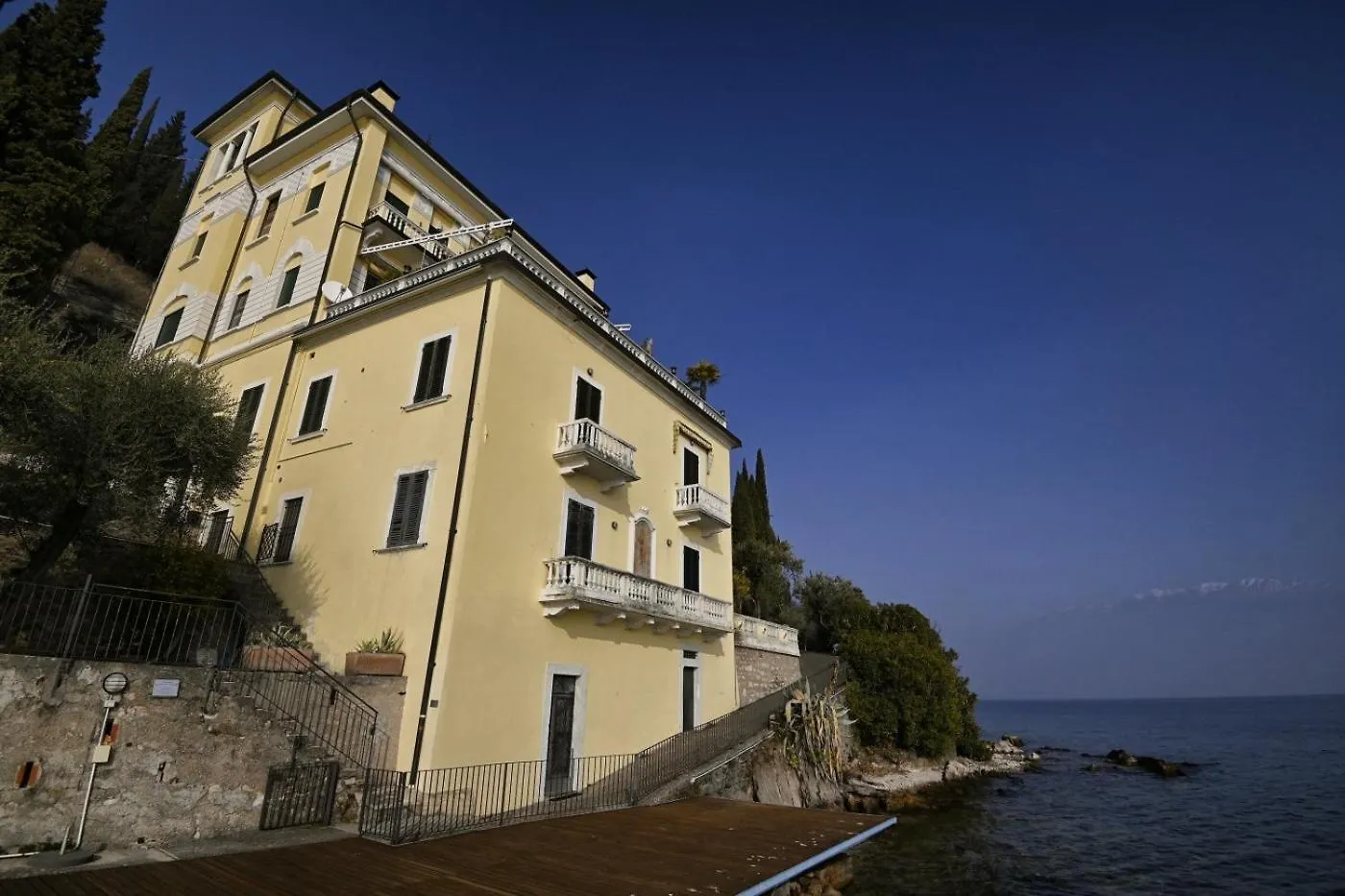 Apartment Appartamento Marierose - Theater Home Toscolano Maderno
